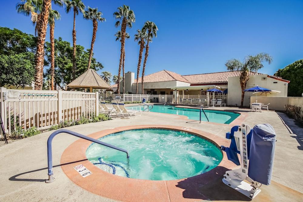 Desert Breezes Resort Palm Desert Esterno foto