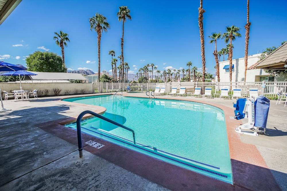Desert Breezes Resort Palm Desert Esterno foto