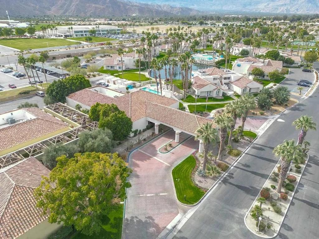 Desert Breezes Resort Palm Desert Esterno foto